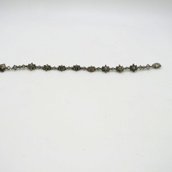 Floral Bracelet Silver Tone Gray Crystal Bead Star Accents Magnetic Closure - Picture 3 of 14